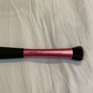 Real Technique Stipling brush